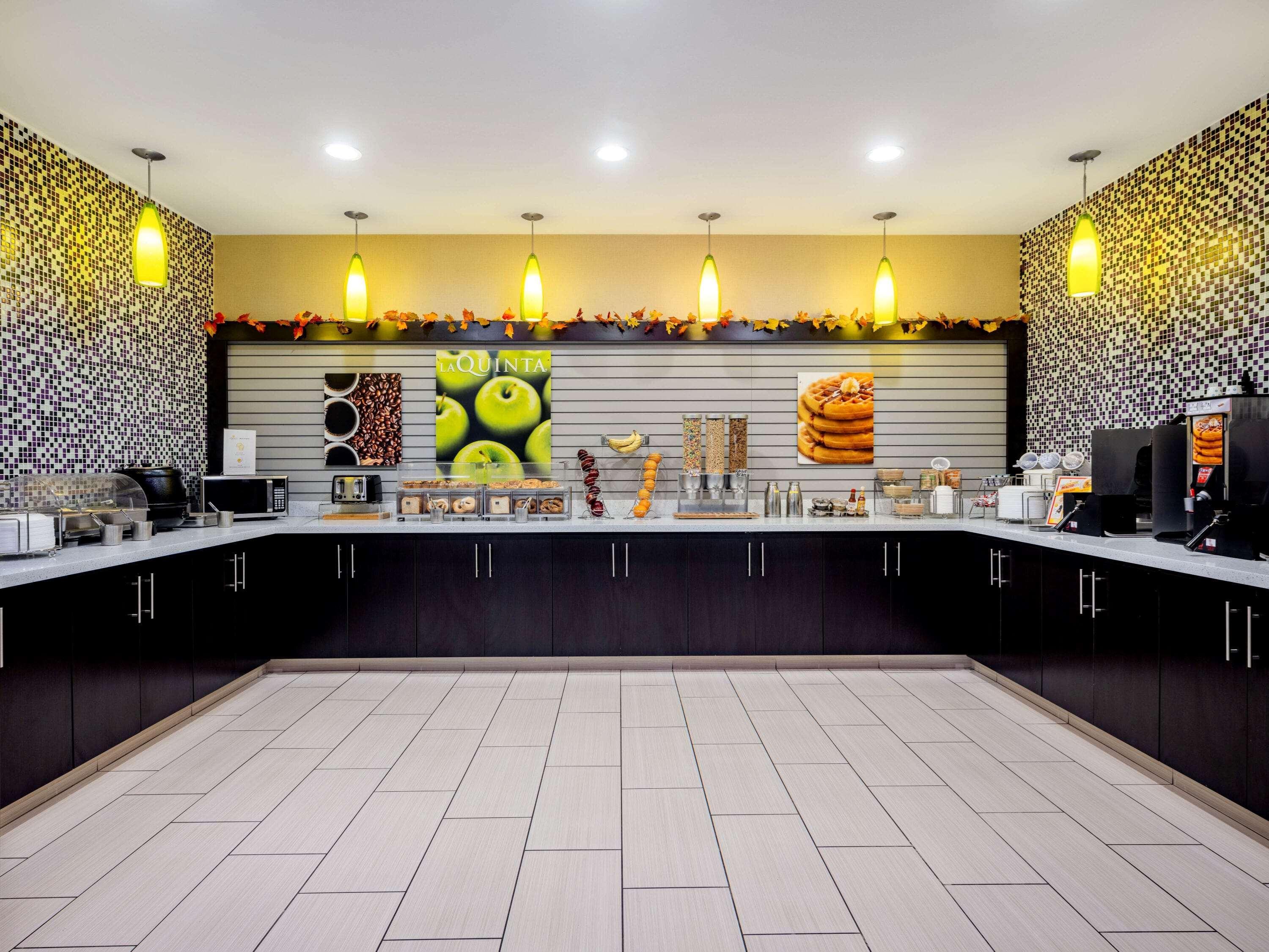 Hotel La Quinta By Wyndham Nw Marana 3*